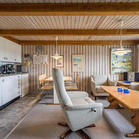 Lxxvii Holiday home *